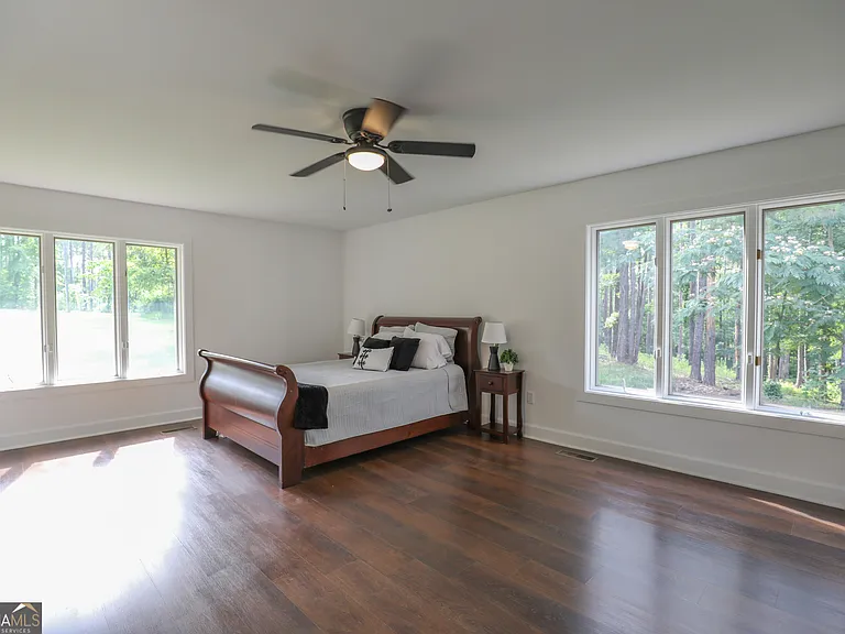 212 Southland Dr — Photo 33