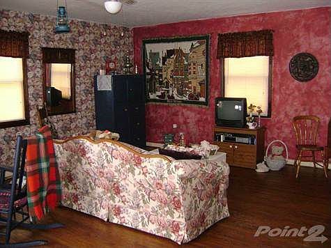 Master Bedroom currently used as a family room