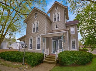 308 W 3rd St, Delavan, IL 61734