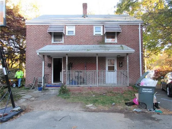 111-113 Priscilla Cir, Bridgeport, CT 06610
