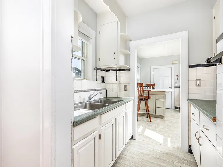 46 Burpee Rd #2 — Photo 8