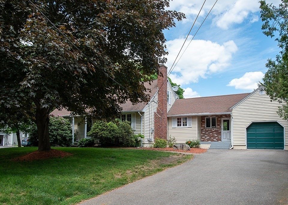 215 South St, Auburn, MA 01501 Zillow