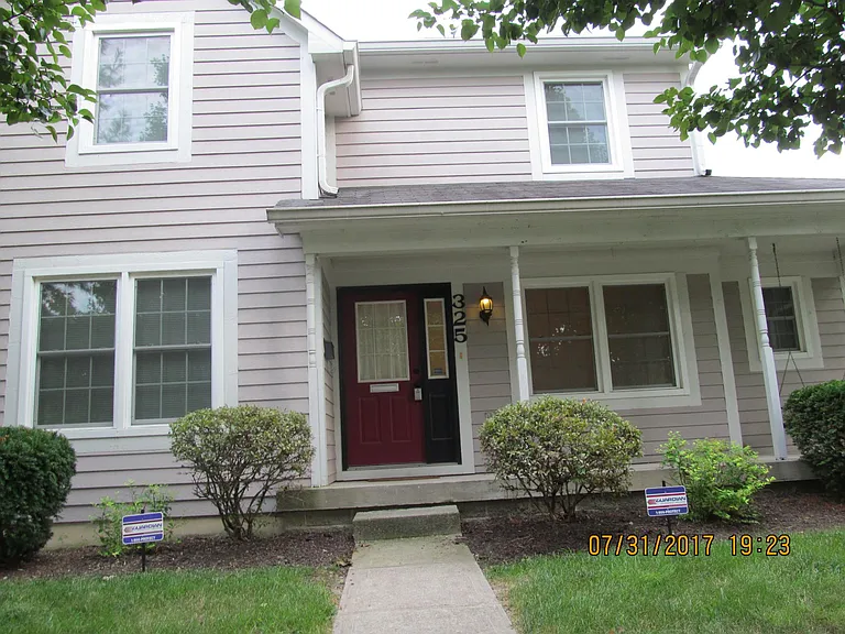 325 E Fall Creek Parkway South Dr — Photo 5