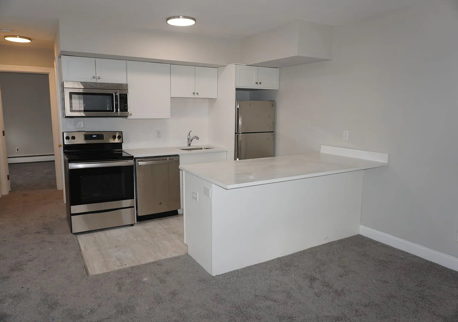 Charming 1 Bed/1 Bath Apartment in the Heart of Lansdale - Available Now! — Photo 3