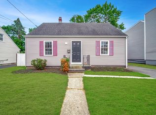 635 Ruth St, Bridgeport, CT 06606