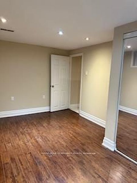 Toronto House for rent - 1 Bedroom — photo 3