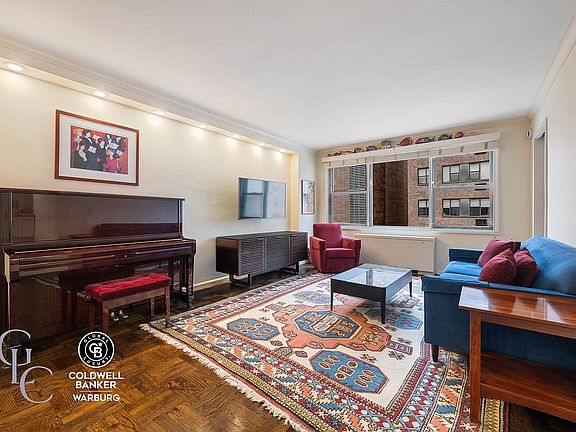 5th image of 301 E 69th St APT 4K