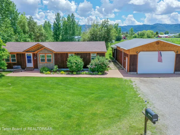 207 Big Bear Ln, Victor, ID 83455