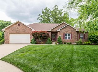 4015 Bent Oak Dr, Columbia, MO 65203