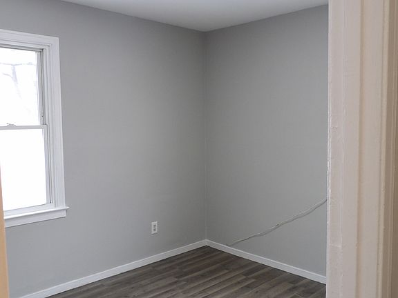 5th image of 4610 Morris Ave #4610