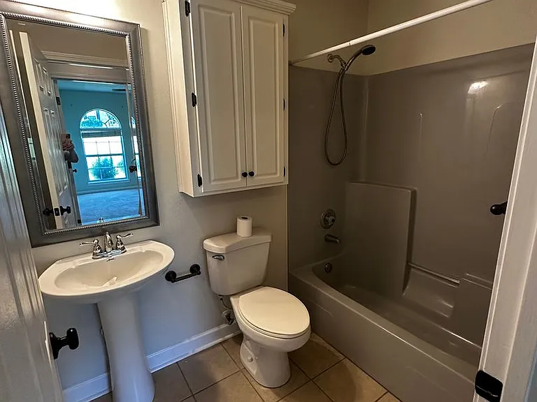 123 Scotty Ln — Photo 10
