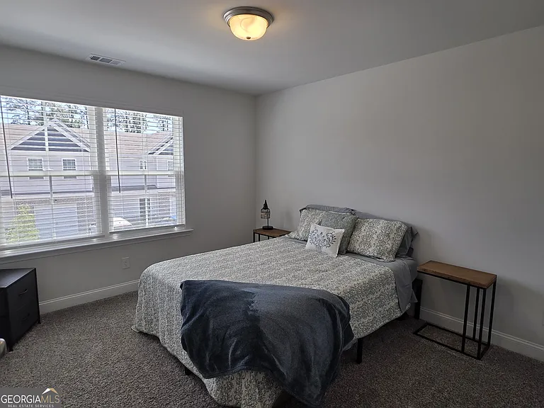 541 Governor Treutlen Cir — Photo 15