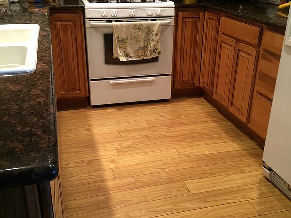 4th image of 1034 Fleda Ave
