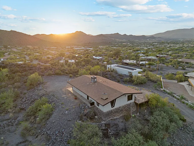 6095 E Blue Ridge Dr — Photo 33