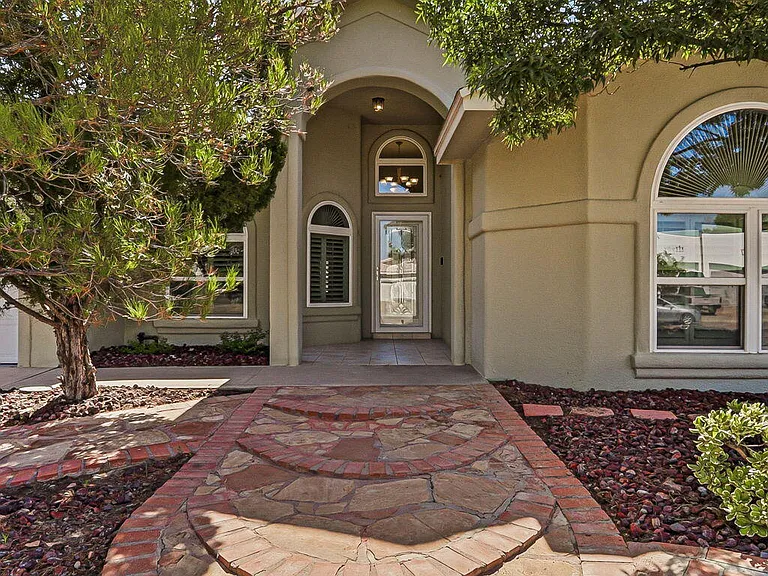 6141 Loma De Cristo Dr — Photo 5