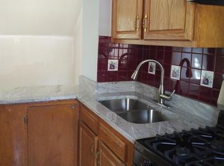 4437 N Kenton Ave, Chicago, IL 60630