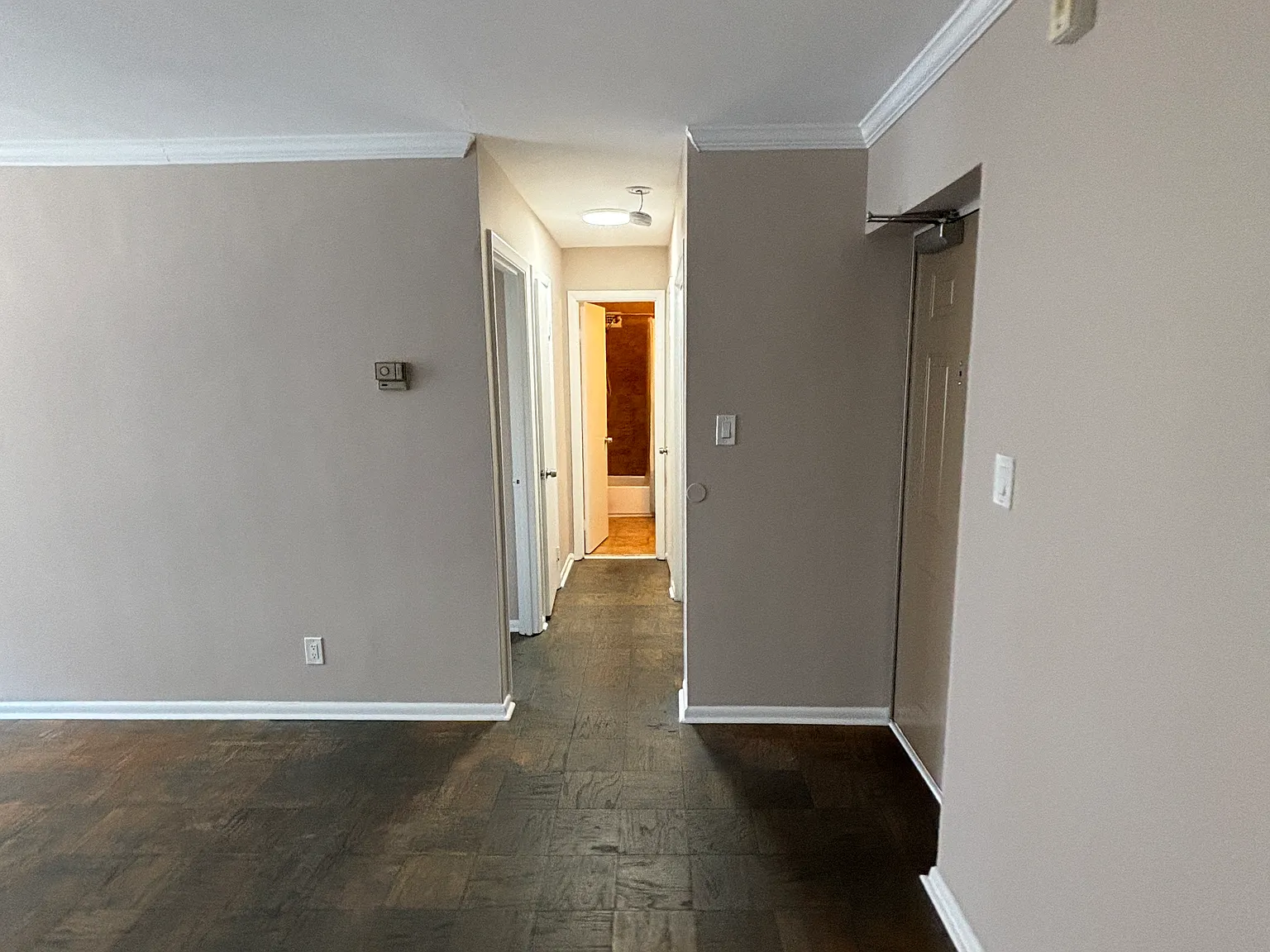 2 bed, 940 sqft, $2,500 — Photo 4