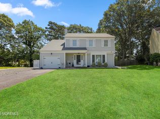 1431 Weeping Willow Ct, Toms River, NJ