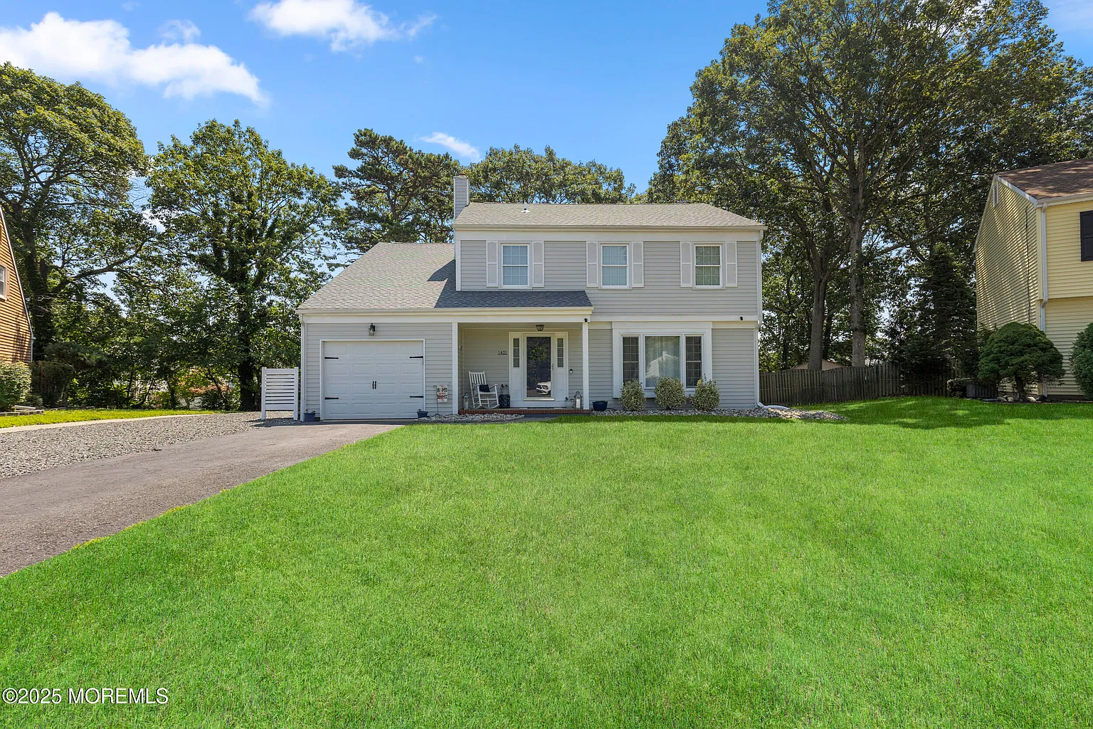 1431 Weeping Willow Court photo 1