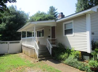 103 Orchard Ln, Oak Ridge, TN 37830