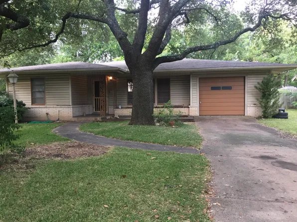 1511 Villanova Dr, Austin, TX 78757