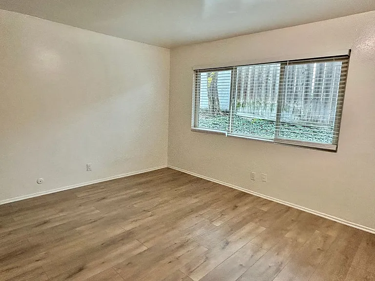 Monte Vista Townhomes — Photo 41