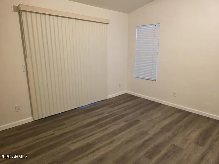 2521 W Desert Spring Way — Photo 24