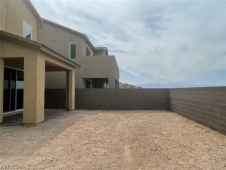 6841 Chargehand Ave — Photo 35
