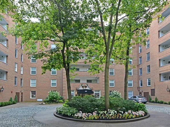300 Fox Chapel Rd APT 311, Pittsburgh, PA 15238