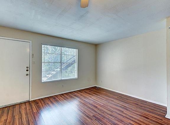 3rd image of 708 E Dean Keeton St #107