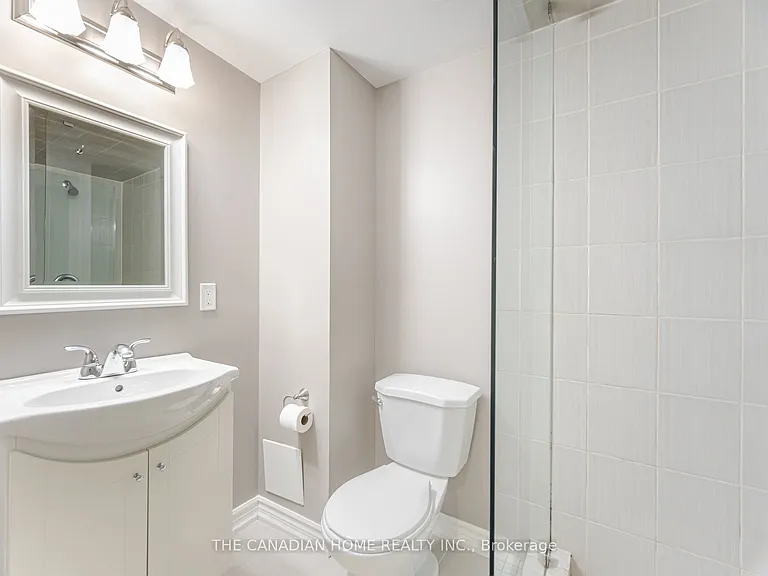 636 Evans Ave #40 — Photo 33