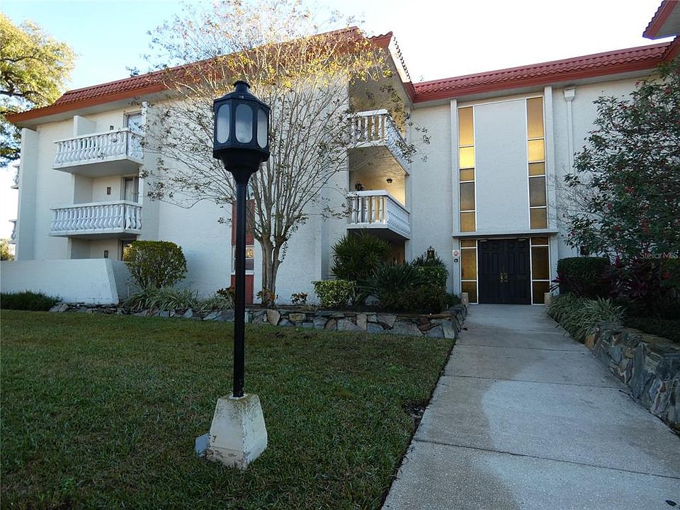 1st image of 1001 Pearce Dr Unit 209