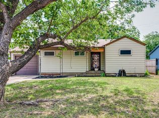 2212 Bonnie Brae Ave, Fort Worth, TX 76111