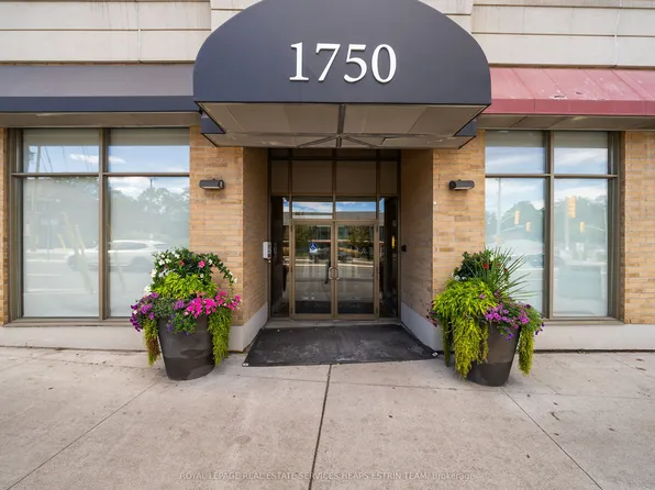 1750 Bayview Ave #408, Toronto, ON M4G 4H6