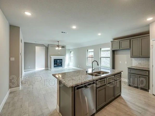 1513 Elizabeth St, Anna, TX 75409