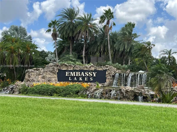 10854 Limeberry Dr, Cooper City, FL 33026