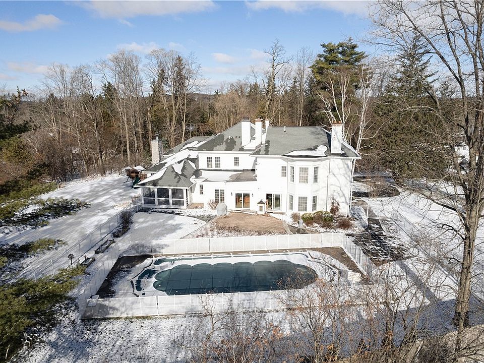 39 Chenango St Cazenovia, NY Zillow