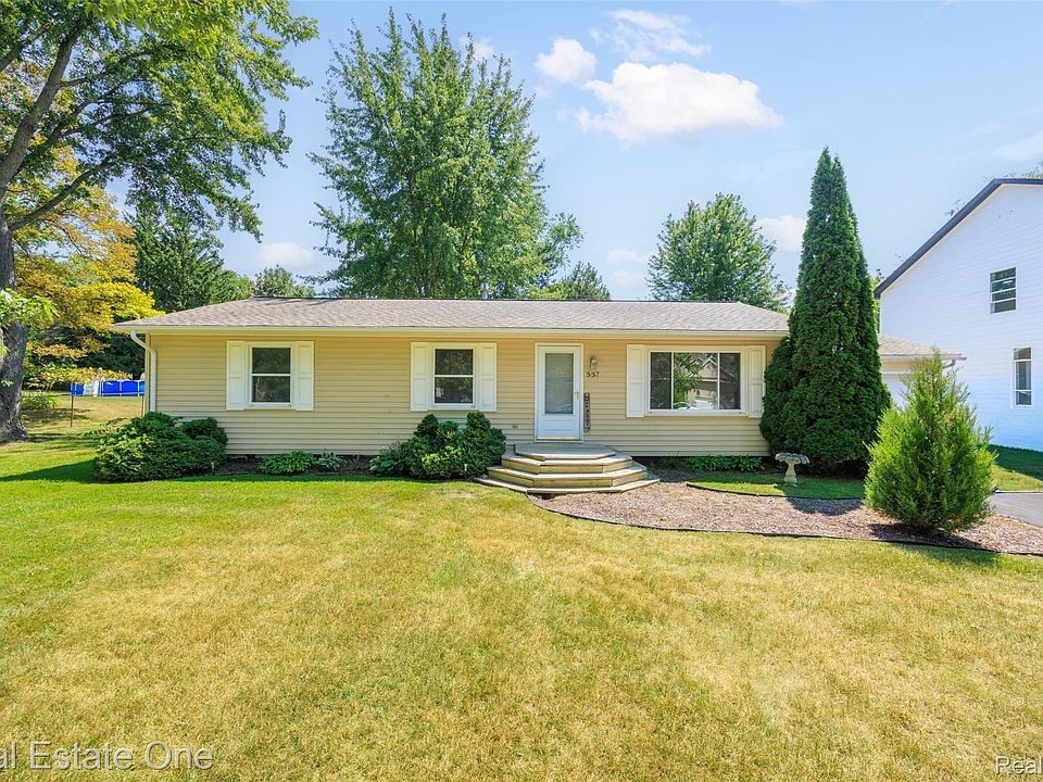 1st image of 337 Amberwood St