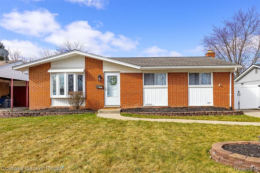 37265 Castleton Dr, Sterling Heights, MI 48312 Zillow