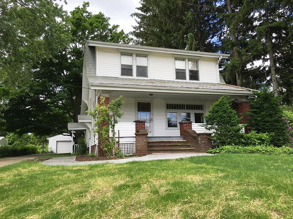 3 bedroom, 2 bath home!
