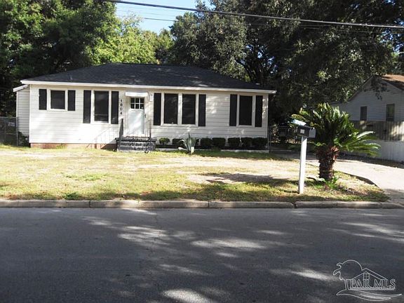 3rd image of 1804 W Romana St