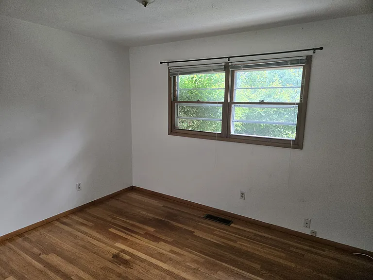 11530 SW Jody St — Photo 10