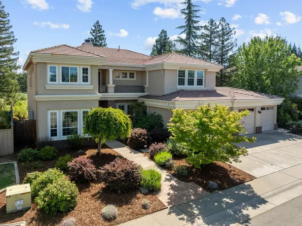 4810 Hangar Ct, Fair Oaks, CA 95628