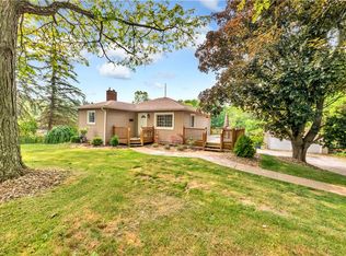 1248 Savannah Rd, New Castle, PA 16101