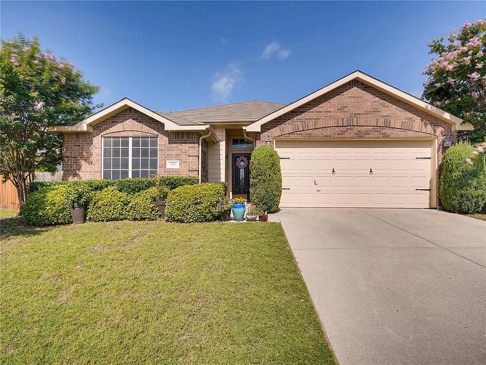 1st image of 4621 Barnhill Ln