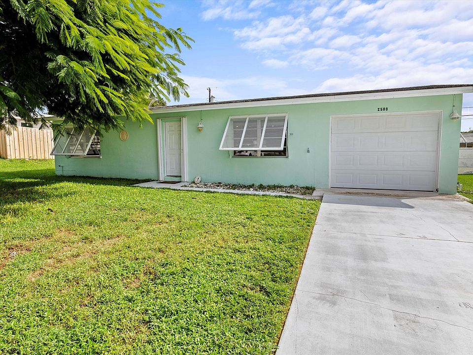 1st image of 2580 NE Marian Street