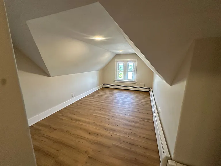 11 Dedford St #3 — Photo 7