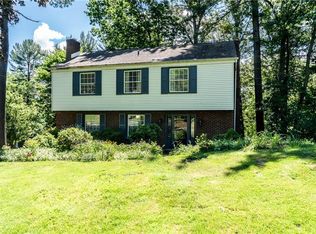 116 Bently Down Dr, Coraopolis, PA