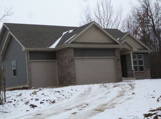 914 E Mdw, Edgerton, WI 53534