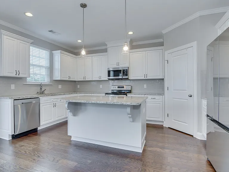 1247 Cobblefield Dr — Photo 17